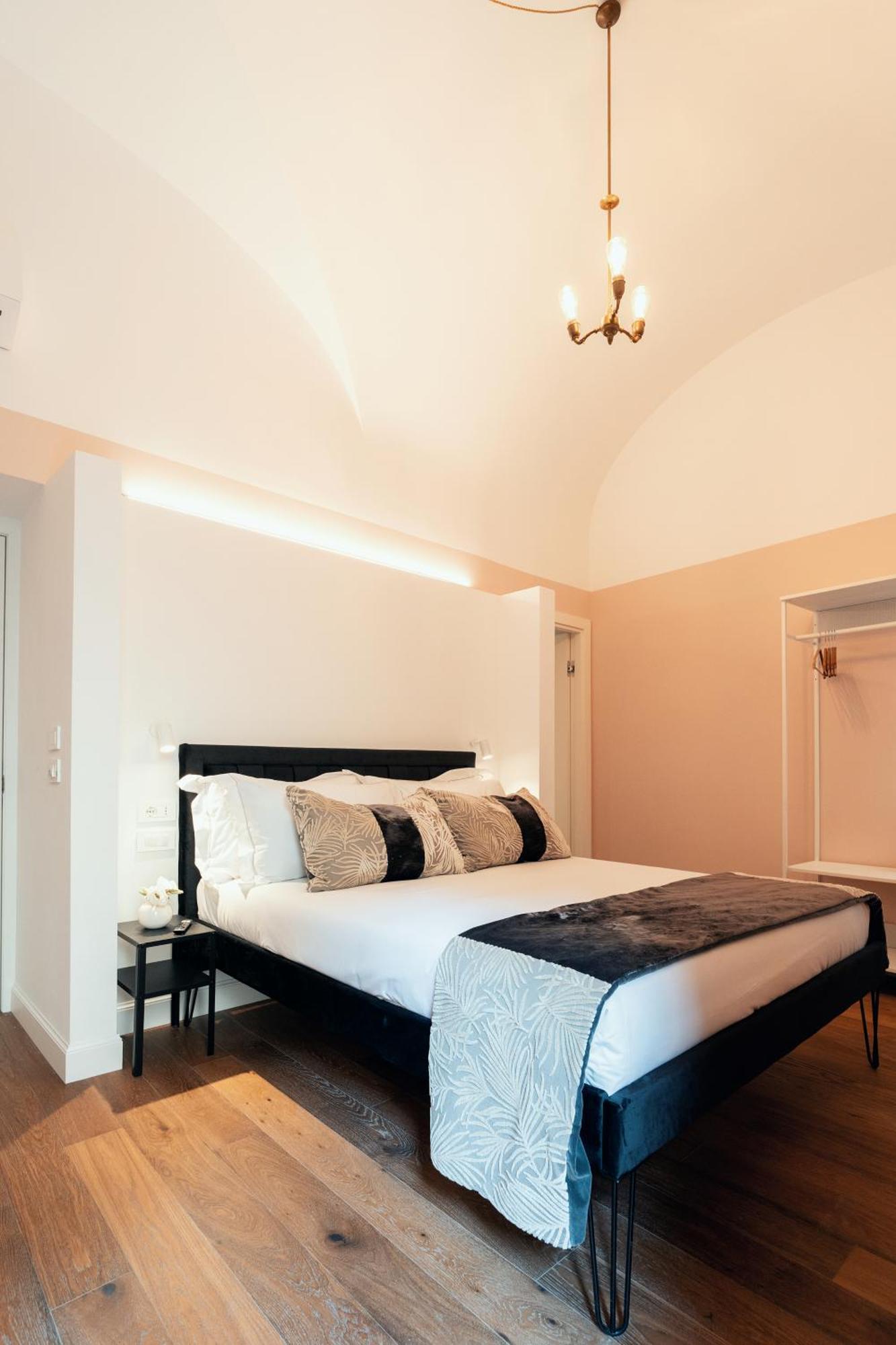 Naman Hotellerie - Monti Roma Eksteriør bilde